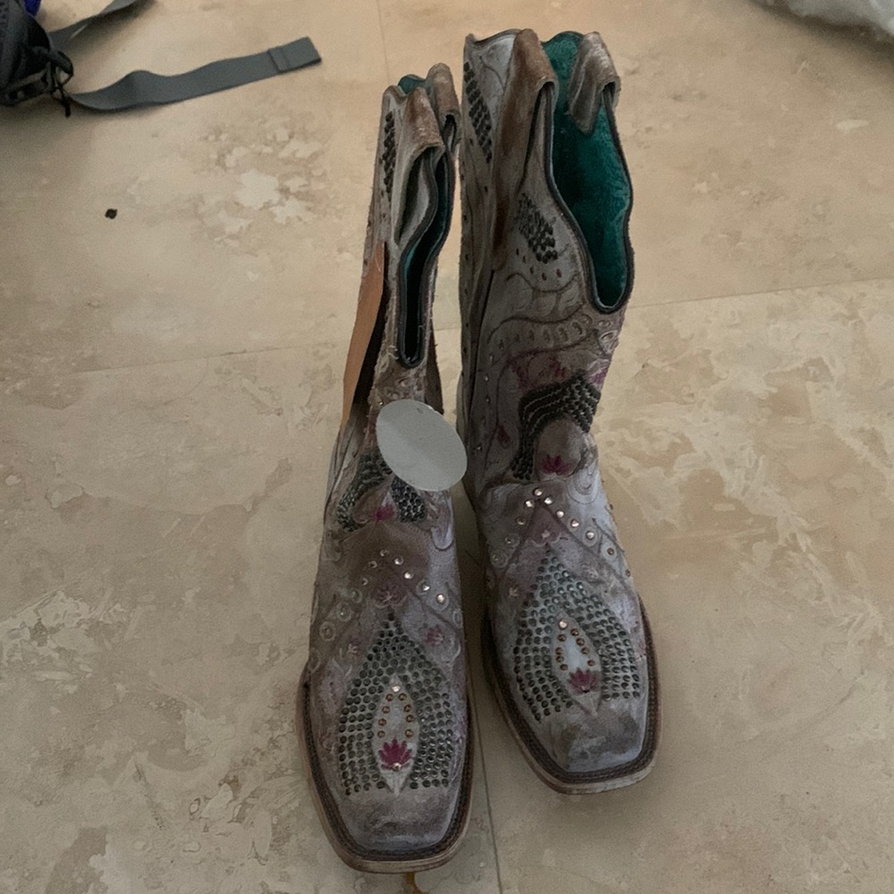 Brand new Corral boots